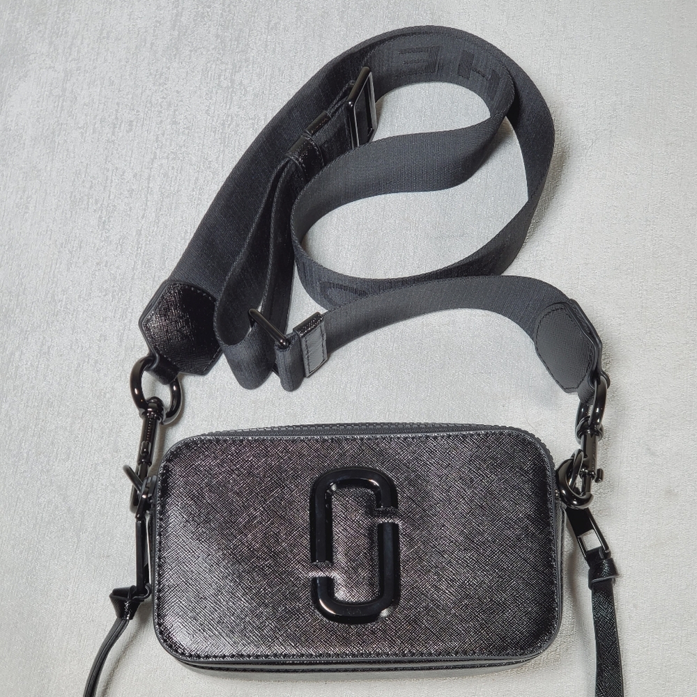 Marc Jacobs Snapshot DTM Crossbody Bag M0014867 Black Leather Adjustable Strap
